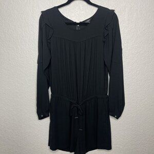 Ann Taylor LOFT Romper‎ Women's Size M Black Round-Neck Back Zip Long Sleeve